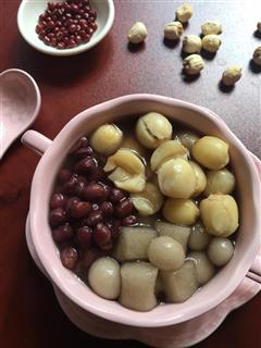 红豆薯圆莲子汤