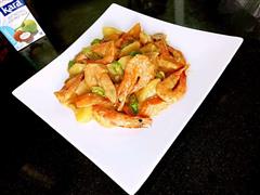 泰式黄金椰汁咖喱虾