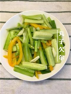 清炒黄瓜&芹菜