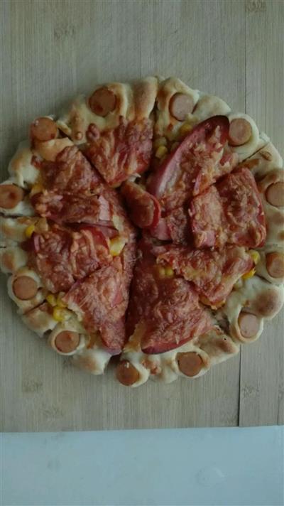 火腿玉米披萨