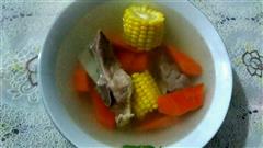 胡萝卜玉米骨头汤的热量