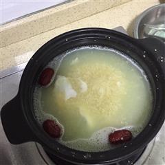 红枣藜麦小米粥