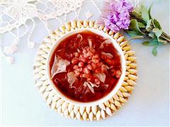 红豆薏仁银耳汤-美容祛湿的热量