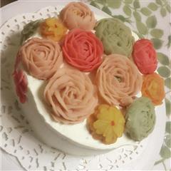 白豆沙裱花蛋糕