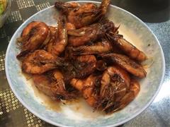 简易版油焖大虾的热量