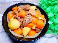 胡萝卜土豆炖牛肉的热量