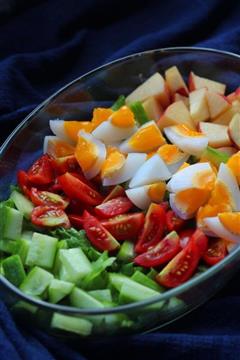 减肥健康蔬菜沙拉