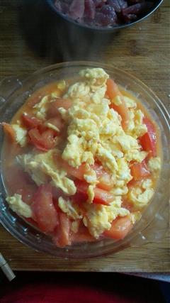 西红柿炒鸡蛋的热量