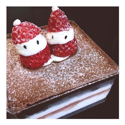 巧克力草莓芝士蛋糕