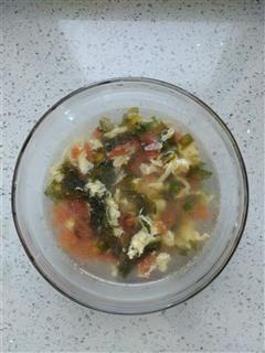 西红柿紫菜鸡蛋汤