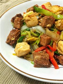 白菜豆腐炖牛肉