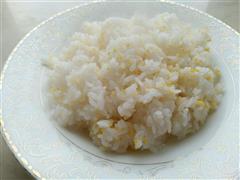 玉米糁米饭